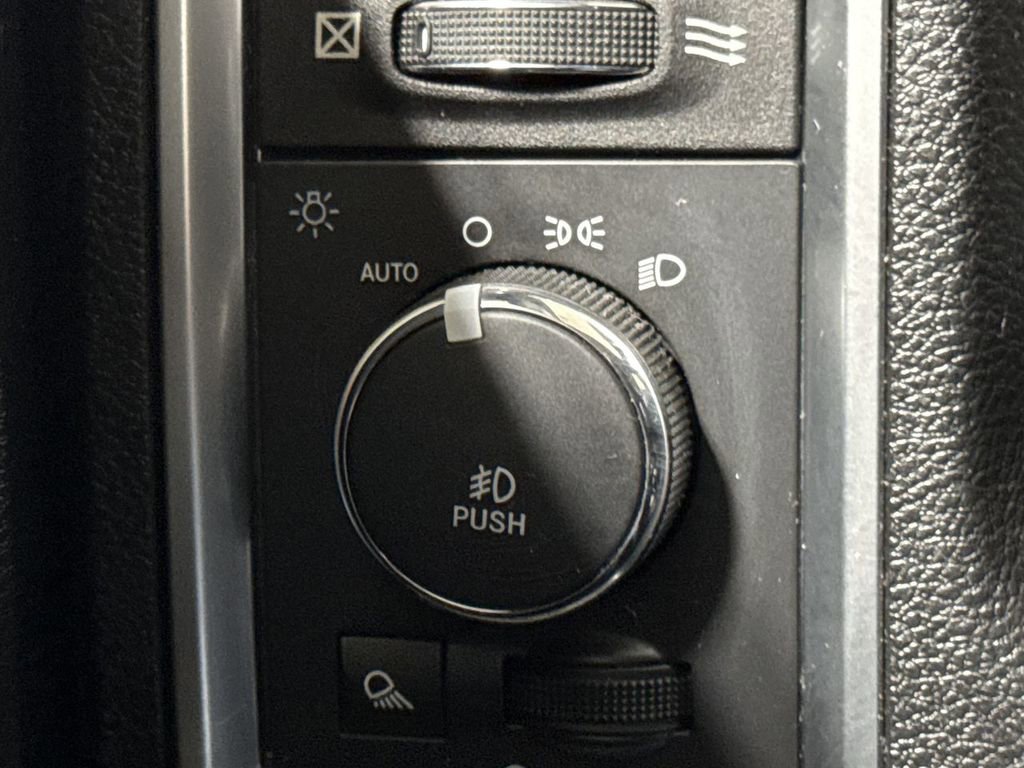 Used 2017 RAM 1500 Big Horn image 18