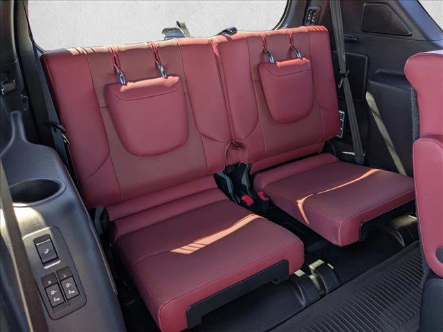 Used 2022 Lexus GX 460 Premium w/ Accessory Package AWD/4WD image 21