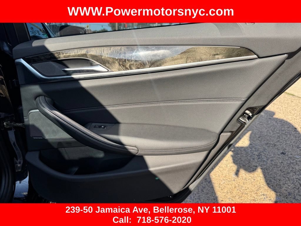 Used 2019 BMW 540i xDrive w/ M Sport Package AWD/4WD image 31