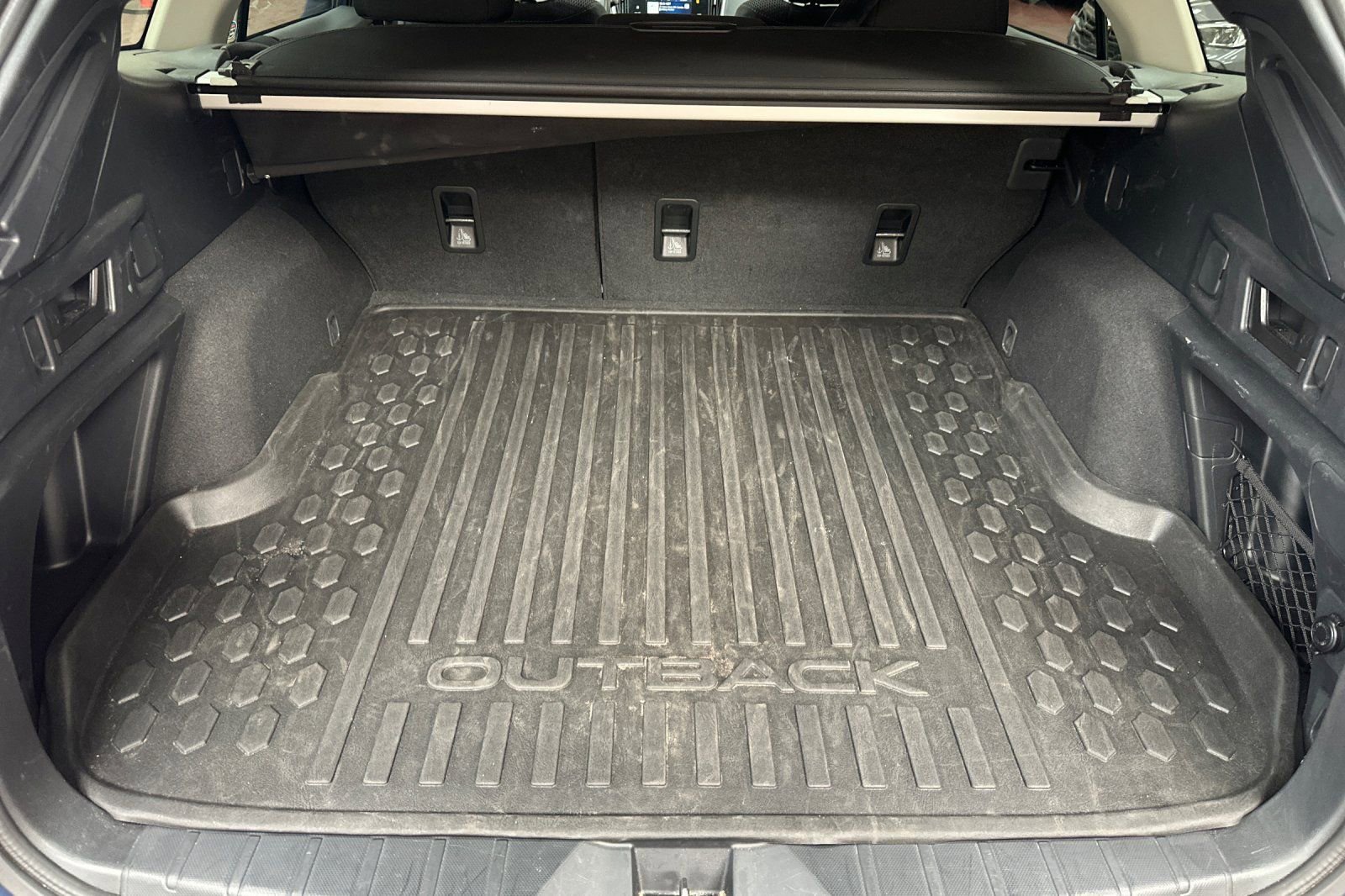 Used 2025 Subaru Outback Premium image 20