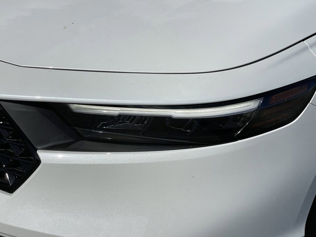 New 2025 Honda Accord LX image 13