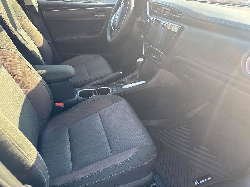Used 2018 Toyota Corolla LE w/ LE Eco Premium Package FWD image 6