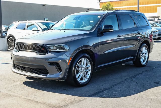 Used 2024 Dodge Durango GT RWD image 3