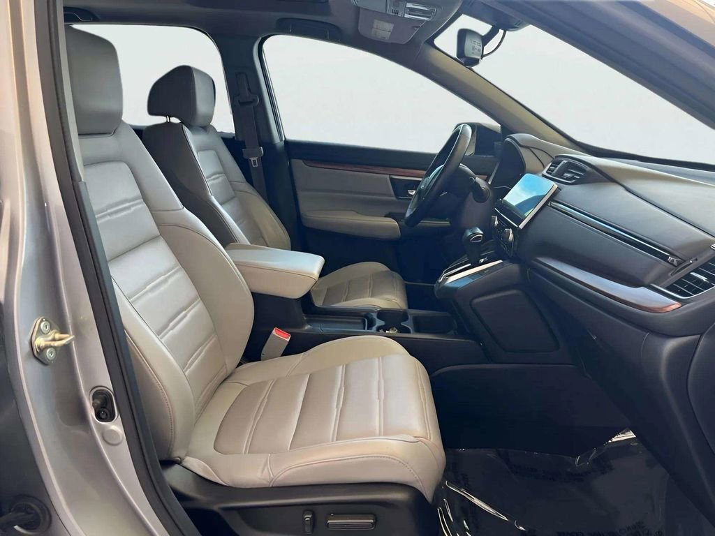 Used 2017 Honda CR-V Touring image 13