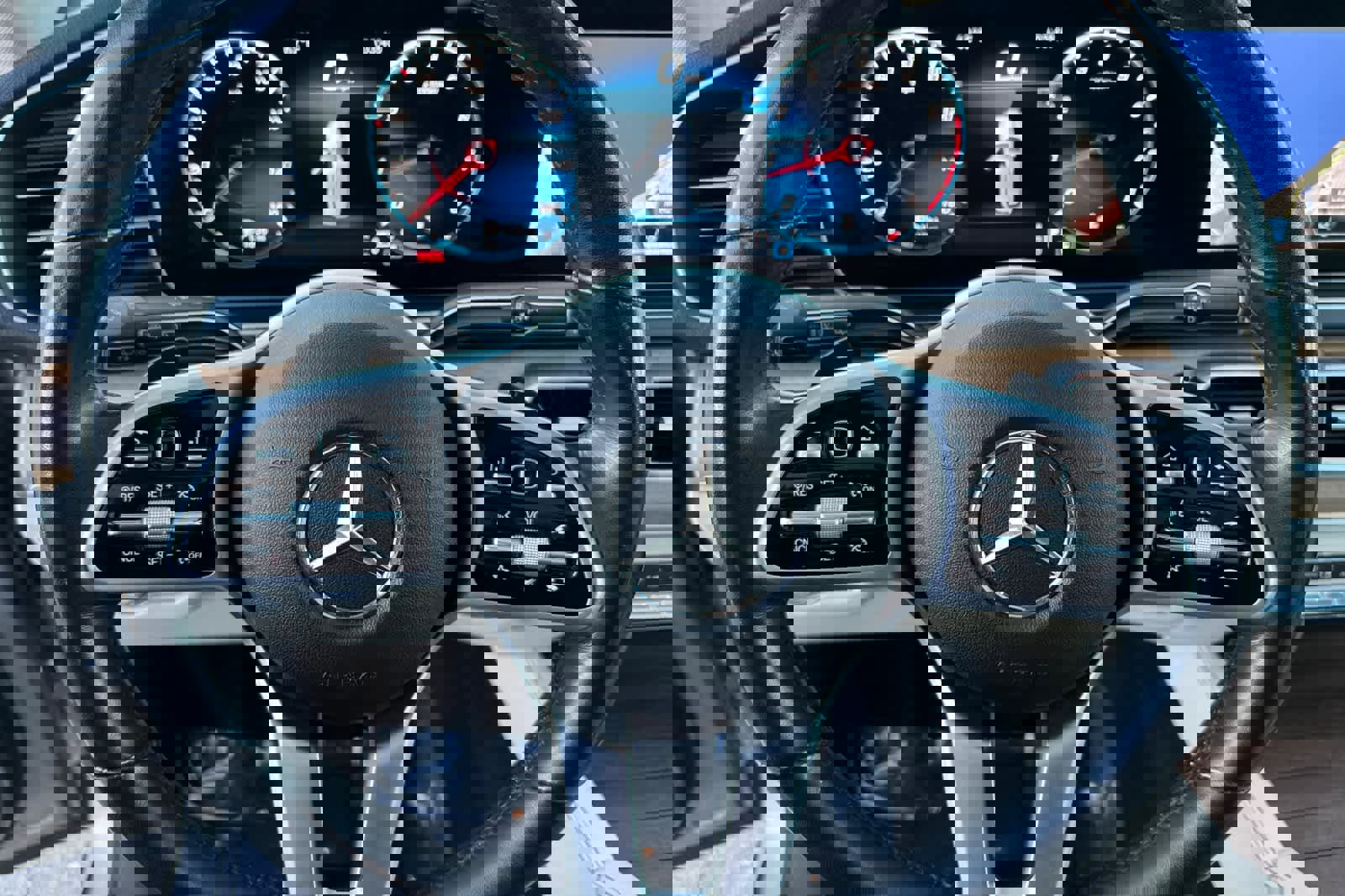 Used 2021 Mercedes-Benz GLE 350 image 27