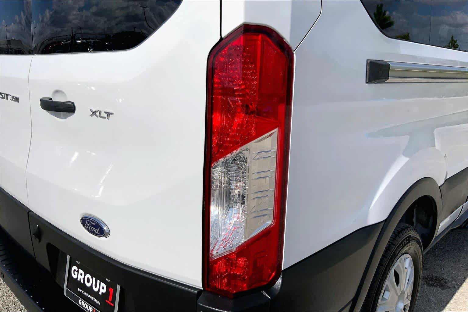 Used 2025 Ford Transit 350 XLT RWD image 30