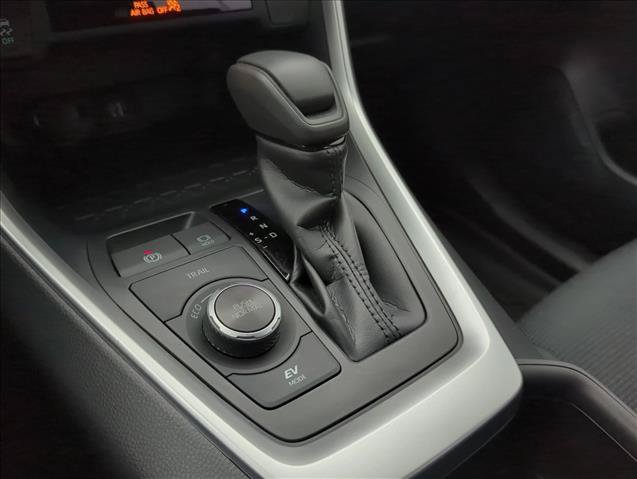 Used 2024 Toyota RAV4 LE AWD/4WD image 23