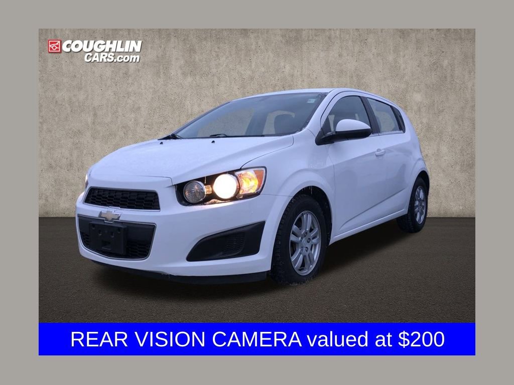Used 2015 Chevrolet Sonic LT image 1