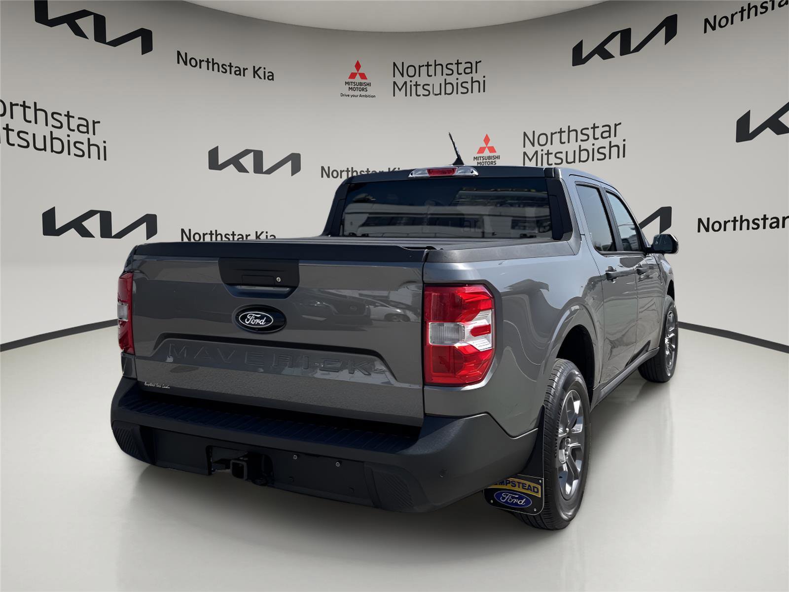 Used 2025 Ford Maverick XLT w/ XLT Luxury Package image 5