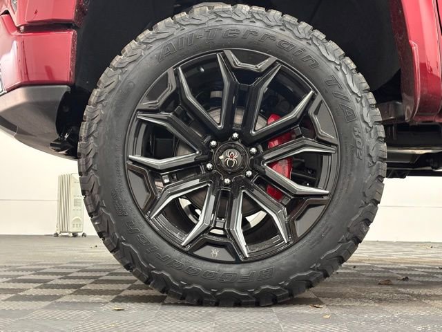 New 2025 GMC Sierra 1500 AT4 w/ AT4 Premium Package image 17