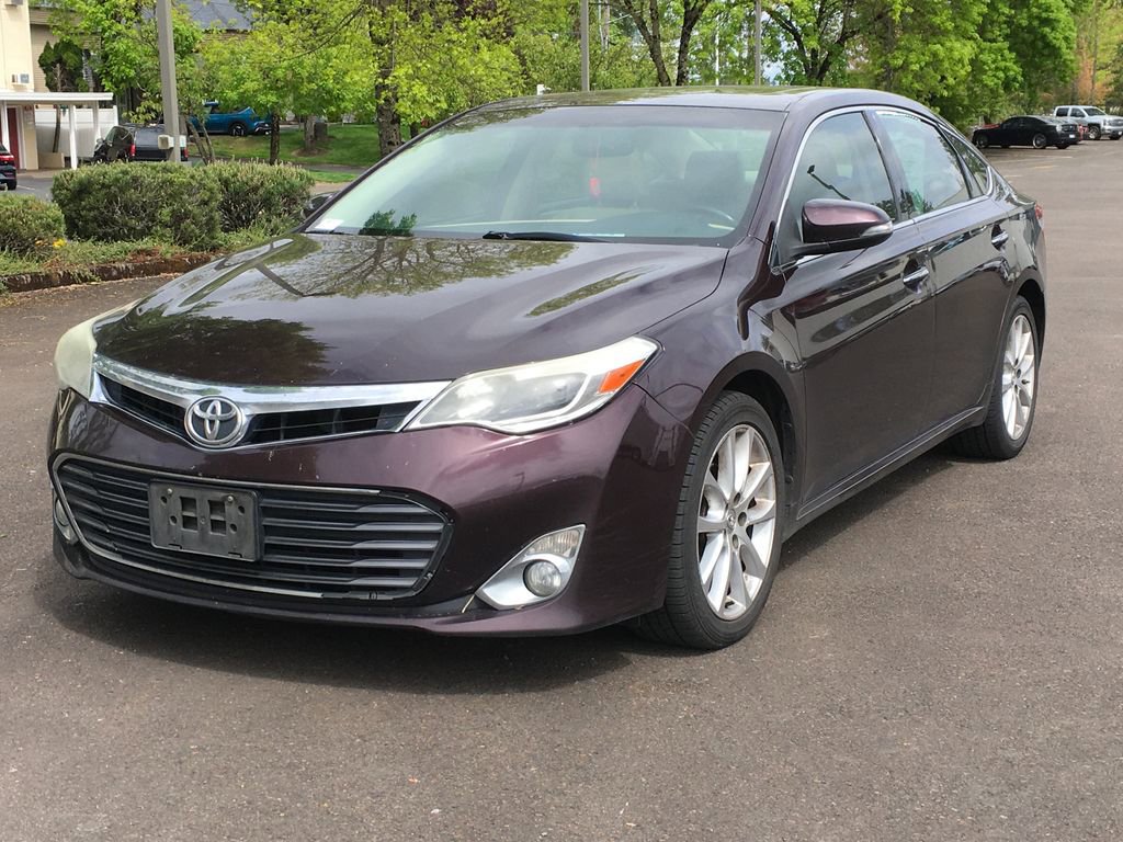 Used 2013 Toyota Avalon XLE Touring FWD image 1