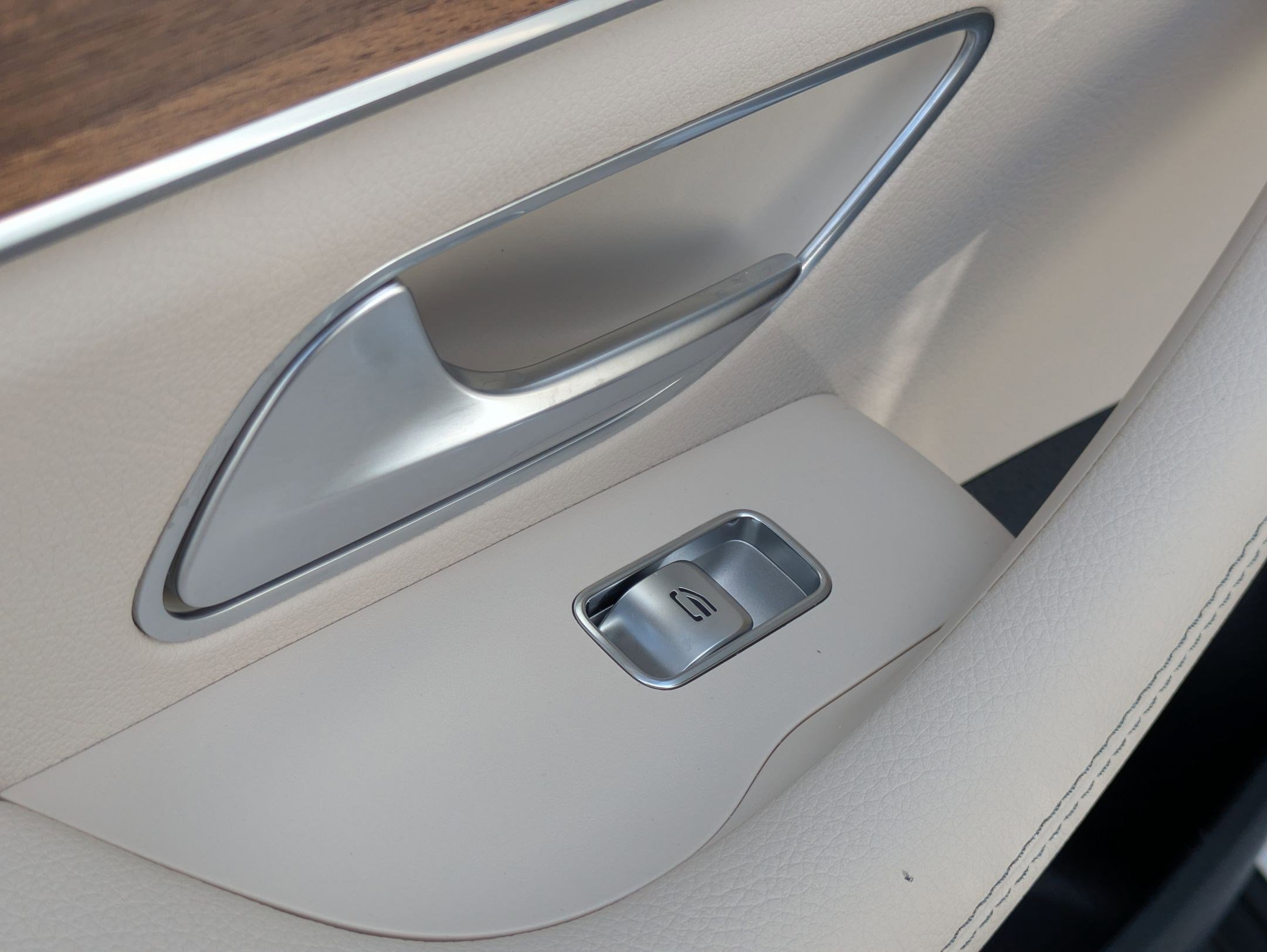 Certified 2024 Mercedes-Benz GLE 350 4MATIC image 30