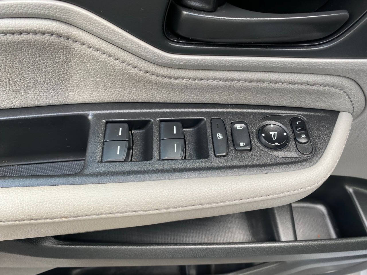Used 2019 Honda Odyssey Touring image 17