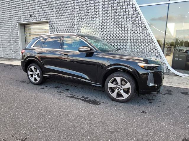 Used 2025 Audi Q5 Premium Plus AWD/4WD image 6