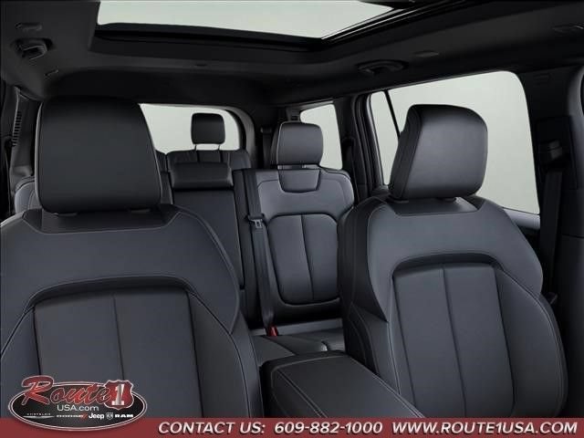 New 2026 Jeep Grand Cherokee L Limited Reserve AWD/4WD image 27