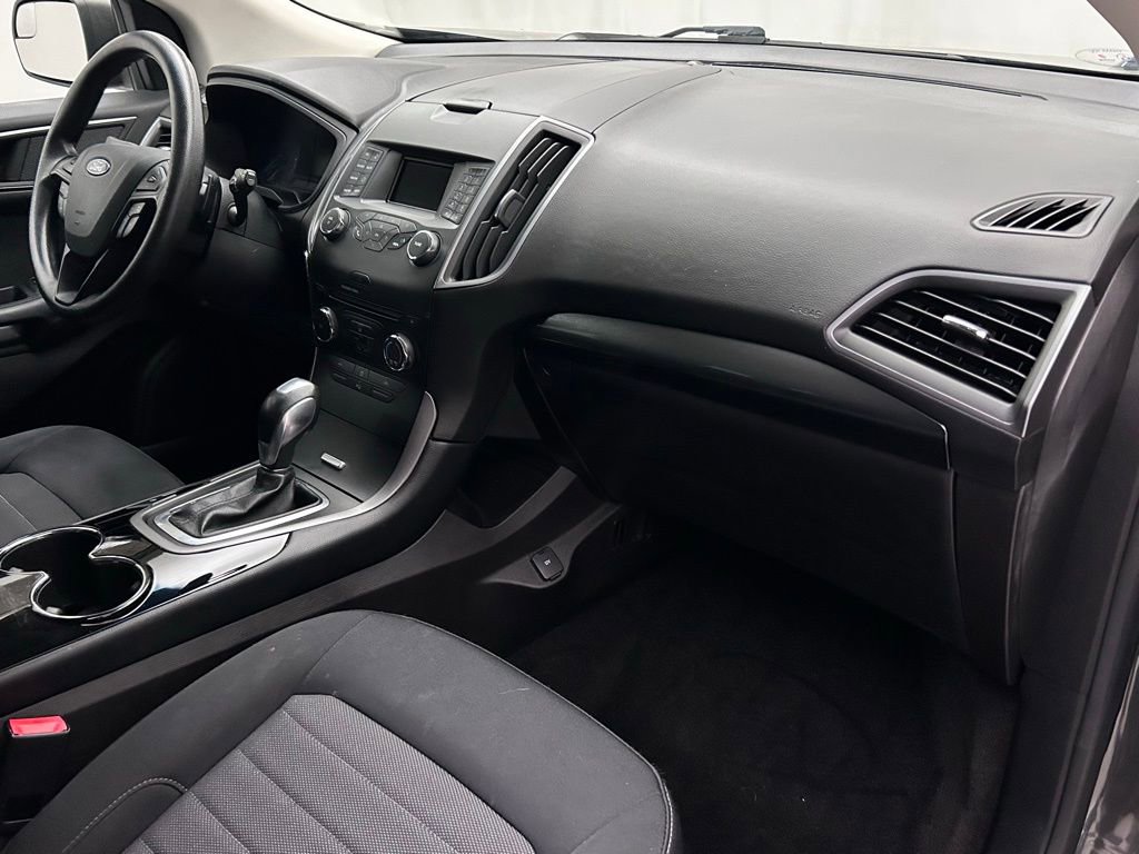 Used 2018 Ford Edge SE AWD/4WD image 18