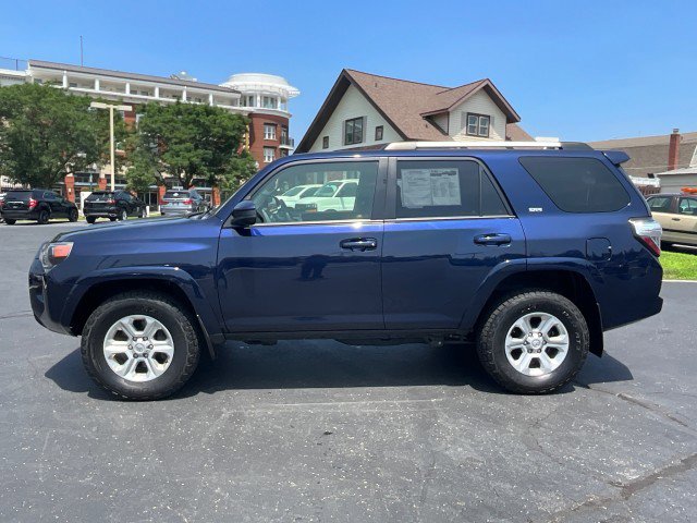 Used 2021 Toyota 4Runner SR5 image 4