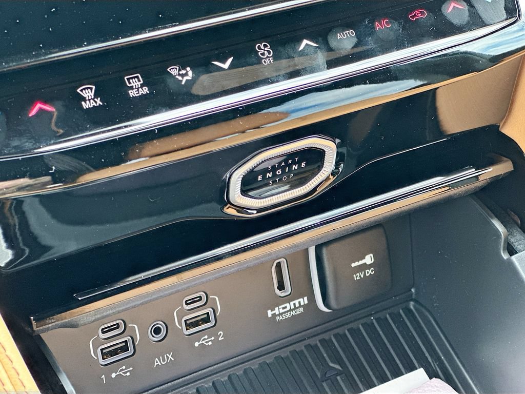 New 2026 Jeep Grand Cherokee Summit AWD/4WD image 18