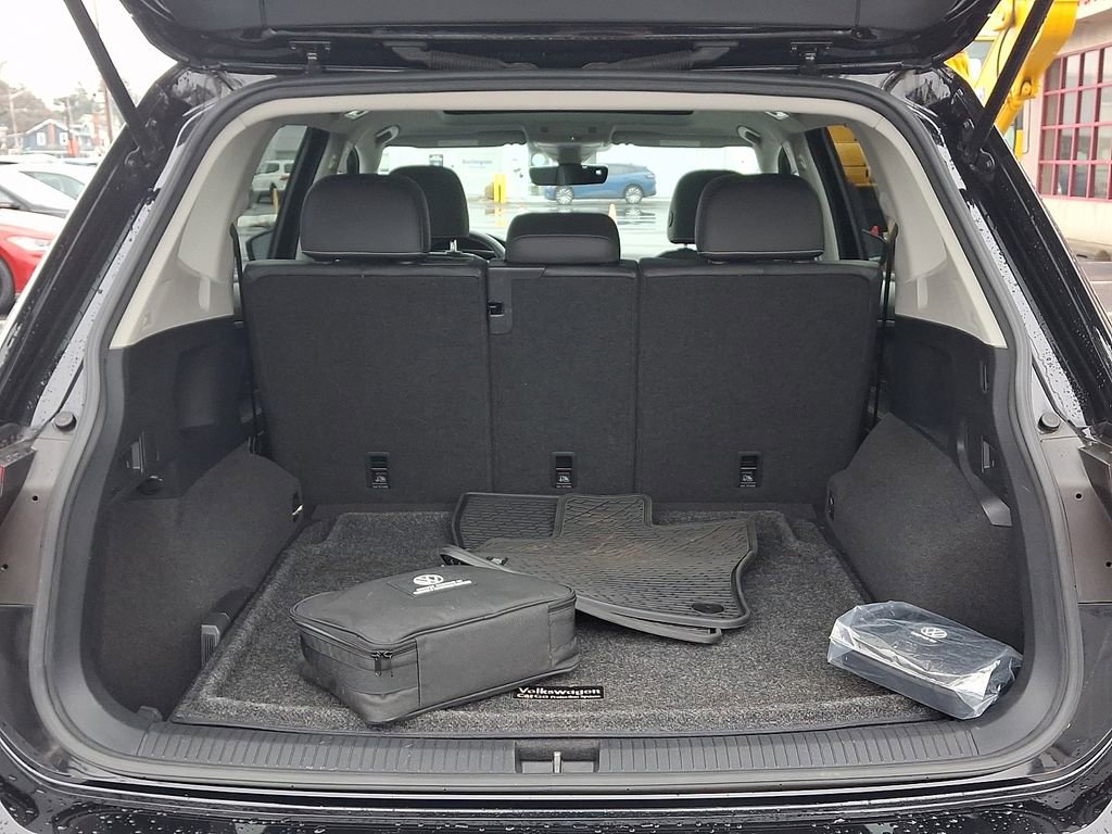 Certified 2022 Volkswagen Tiguan SE w/ Panoramic Sunroof Package image 29