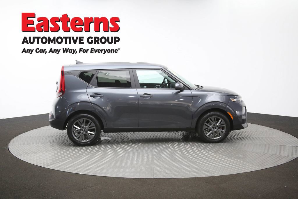 Used 2021 Kia Soul S FWD image 46