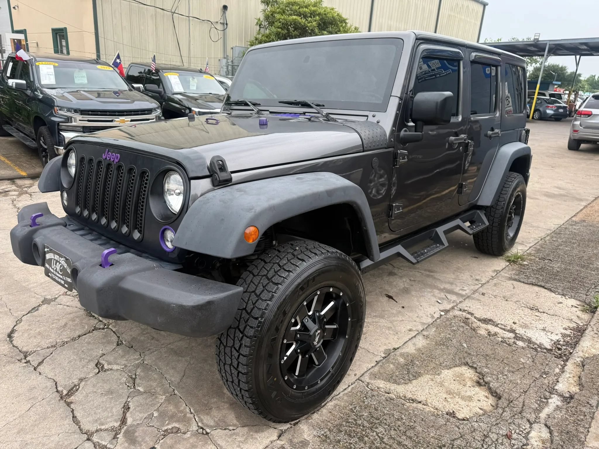Used 2017 Jeep Wrangler Unlimited Sport w/ Quick Order Package 24S AWD/4WD image 3