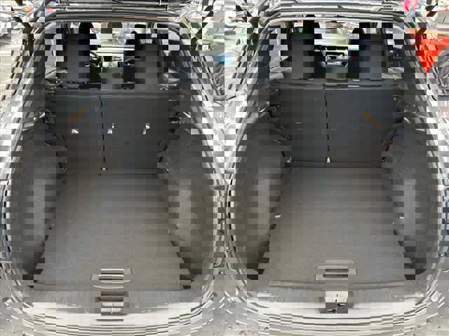 Certified 2025 Nissan Kicks SV image 24