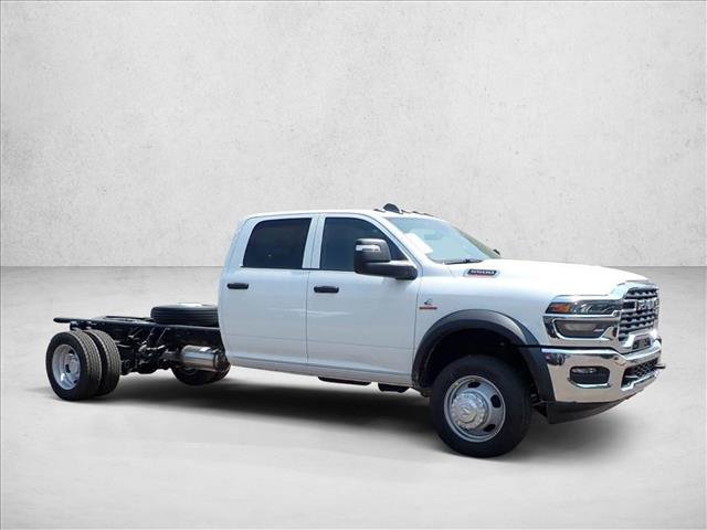 New 2026 RAM 5500 Tradesman w/ Chrome Appearance Group AWD/4WD image 6