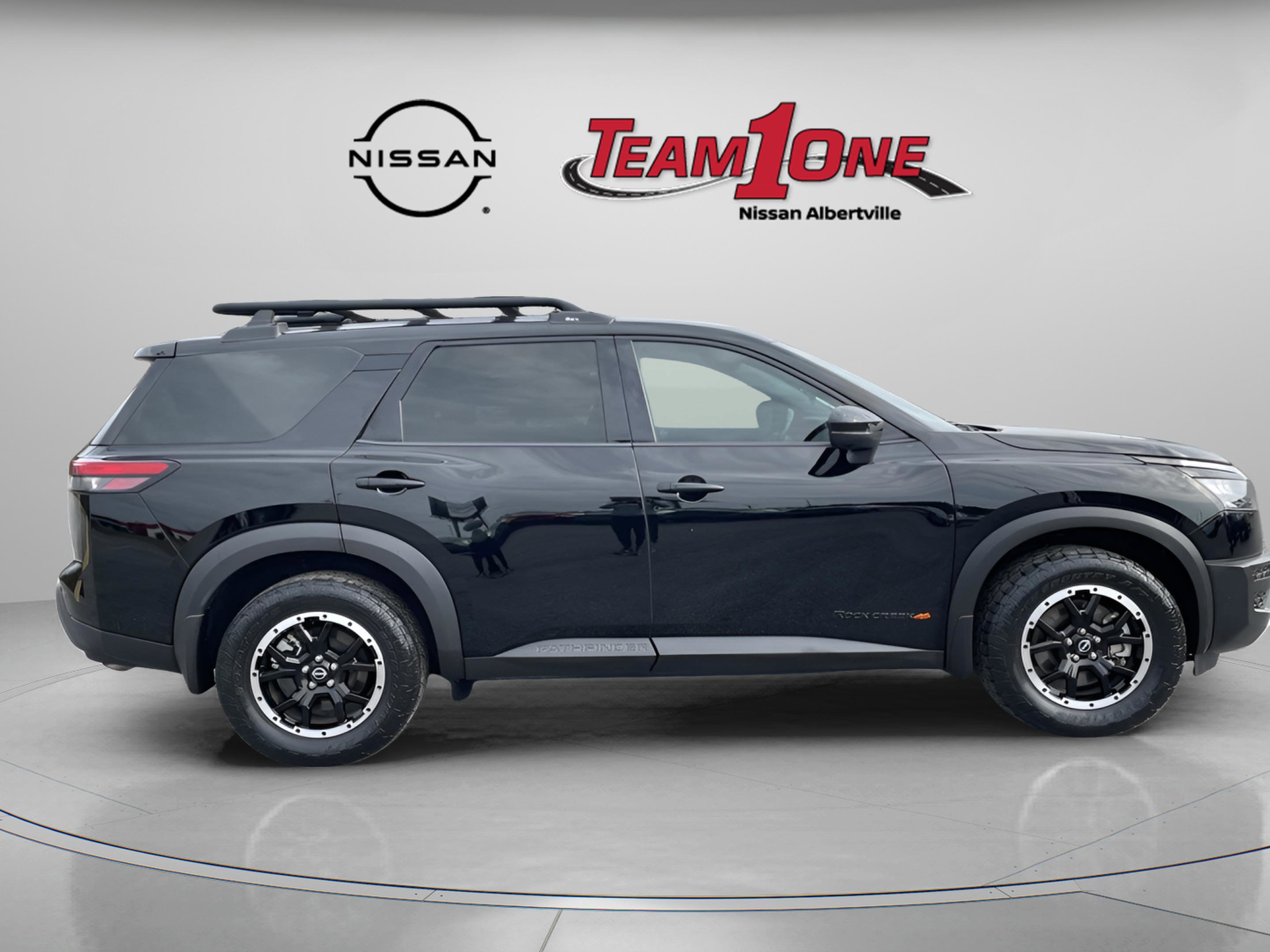 Used 2023 Nissan Pathfinder Rock Creek image 8