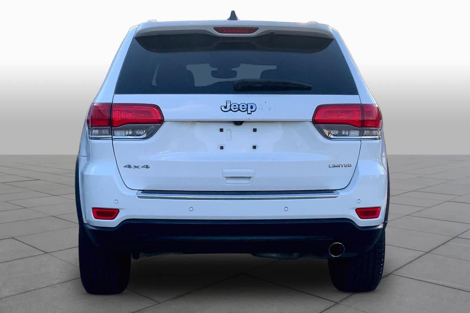 Used 2019 Jeep Grand Cherokee Limited AWD/4WD image 5