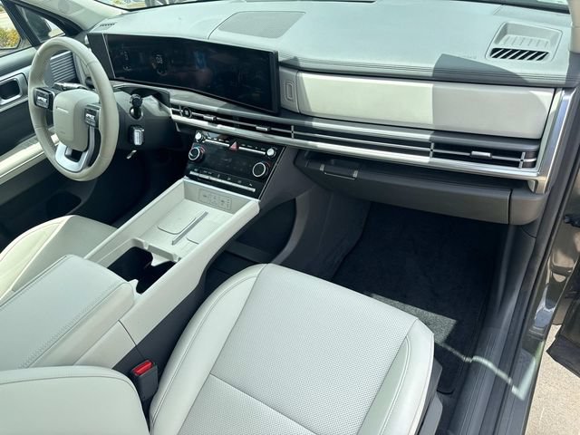 Used 2024 Hyundai Santa Fe SEL FWD image 19