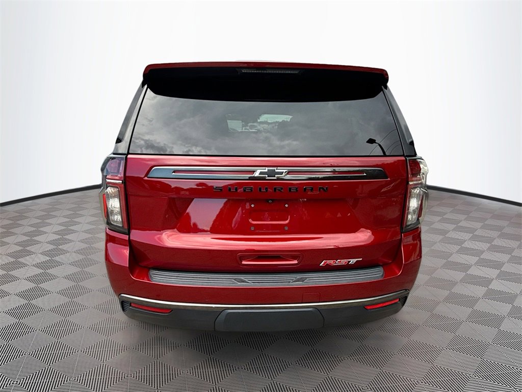 Used 2021 Chevrolet Suburban RST image 7