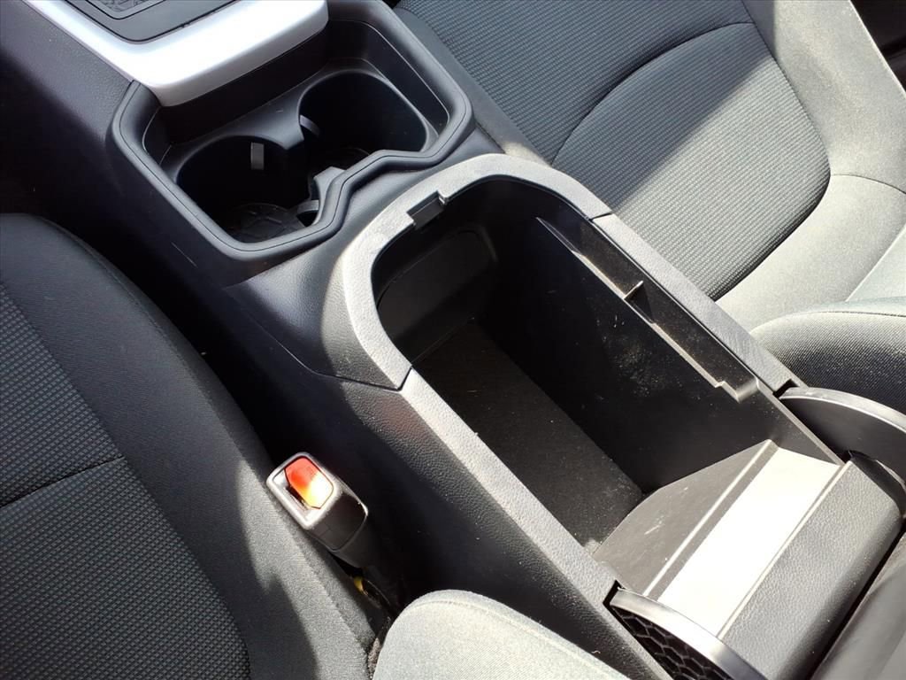 Used 2021 Toyota RAV4 LE FWD image 22