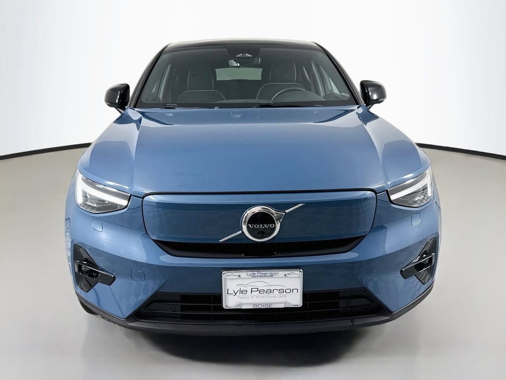 Used 2022 Volvo C40 P8 Recharge Ultimate AWD/4WD image 6