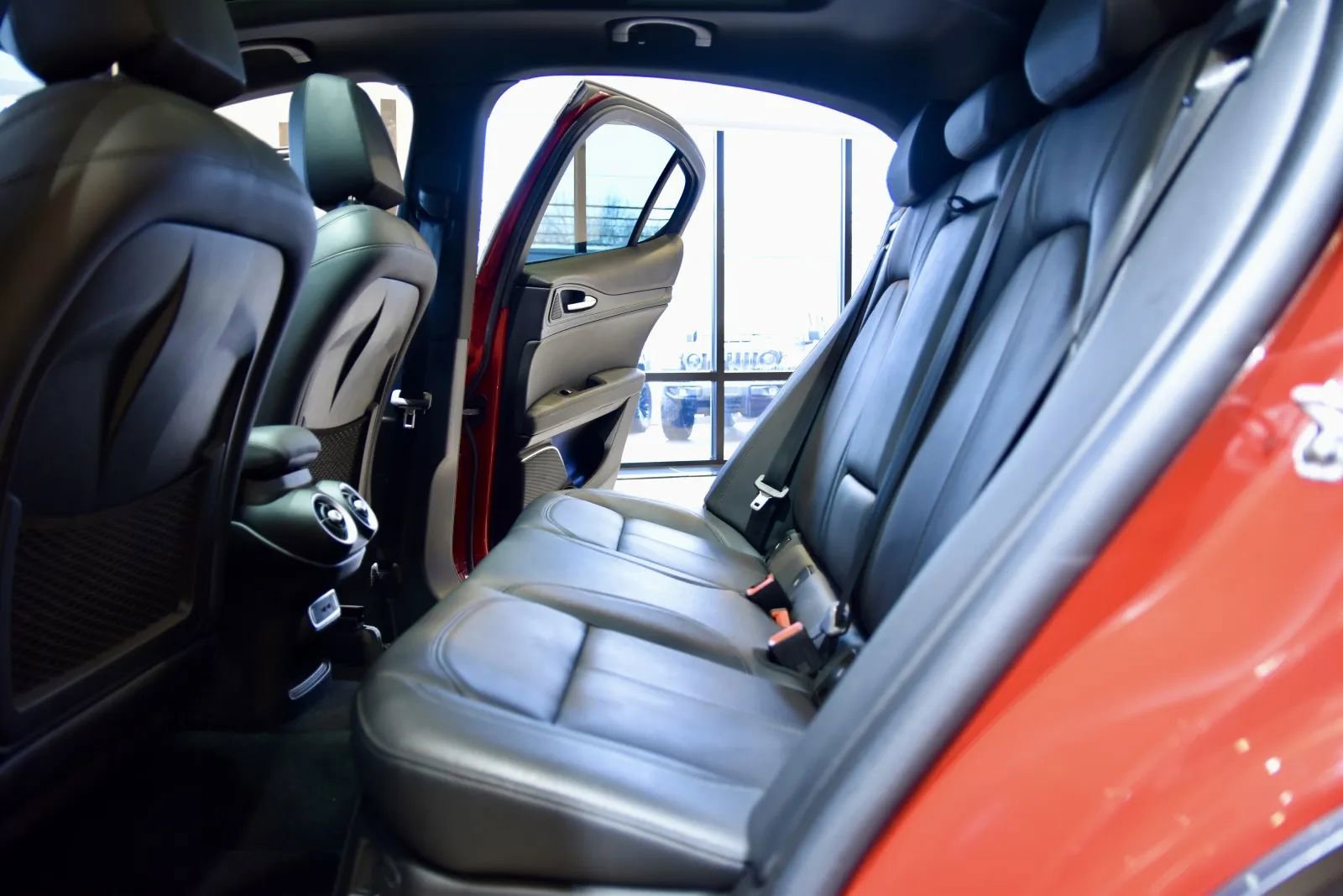 Used 2023 Alfa Romeo Stelvio Ti w/ Active Assist Plus Package image 18