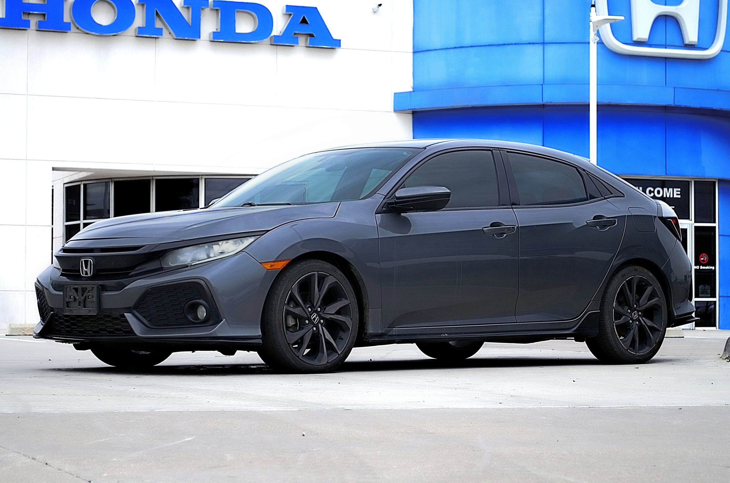 Used 2018 Honda Civic Sport image 1
