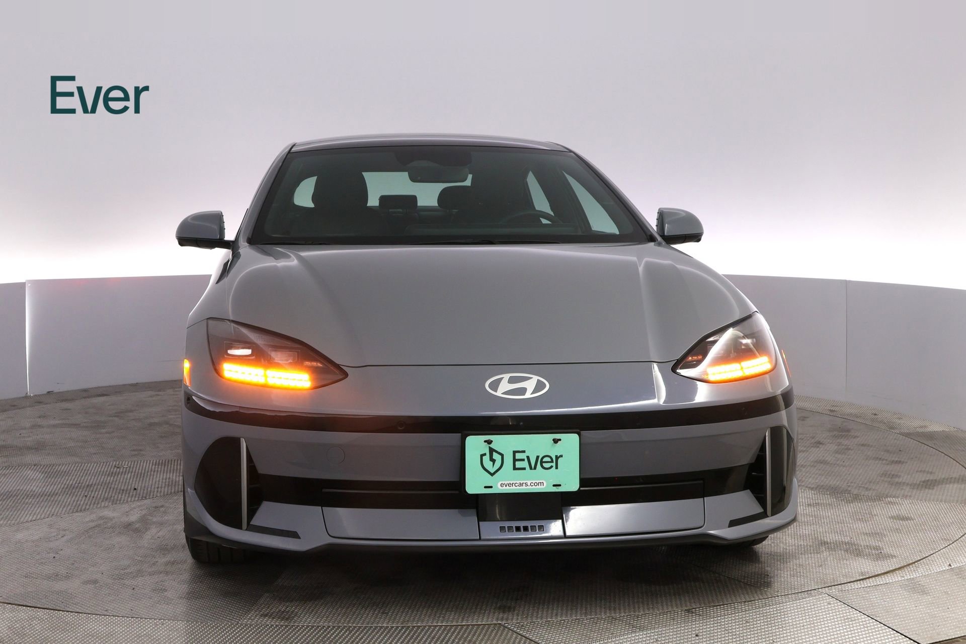 Used 2024 Hyundai Ioniq 6 Limited image 12