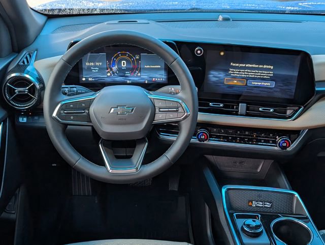 New 2026 Chevrolet Equinox ACTIV w/ Convenience Package III FWD image 4
