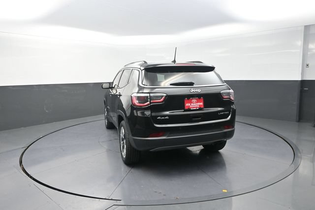 Used 2018 Jeep Compass Limited w/ Navigation Group AWD/4WD image 54