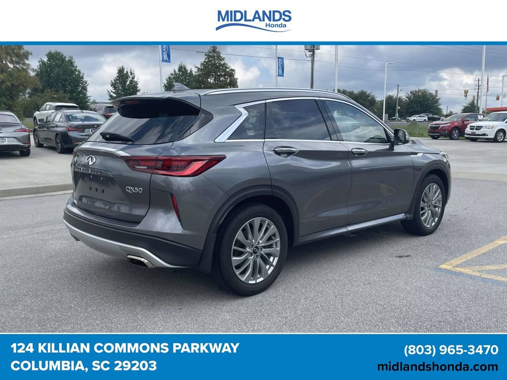 Used 2023 INFINITI QX50 Luxe FWD image 6