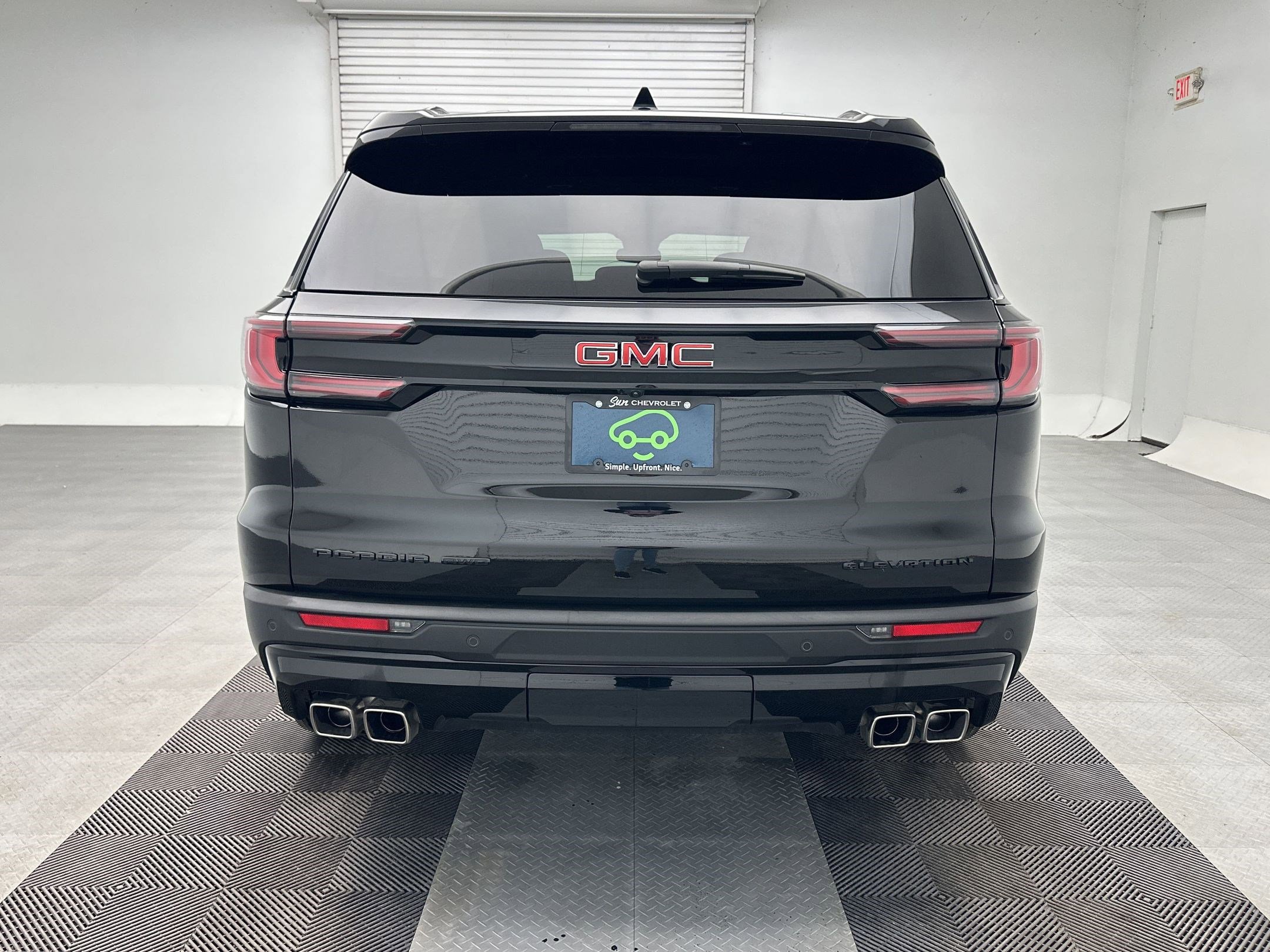 Used 2025 GMC Acadia Elevation w/ Elevation Premium Package image 10