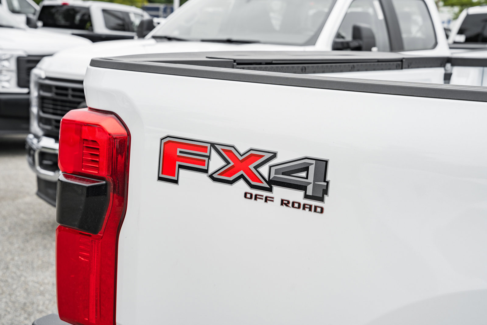 New 2026 Ford F250 Lariat w/ Chrome Package image 21