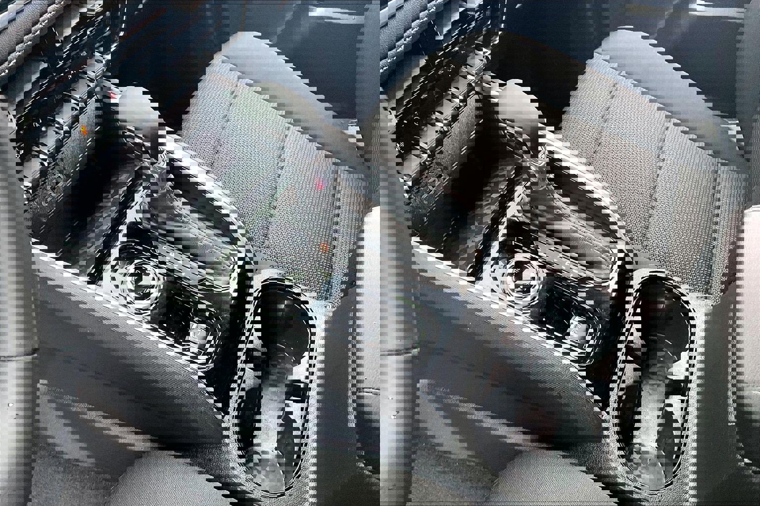 Used 2024 Chevrolet Colorado LT w/ LT Convenience Package image 22