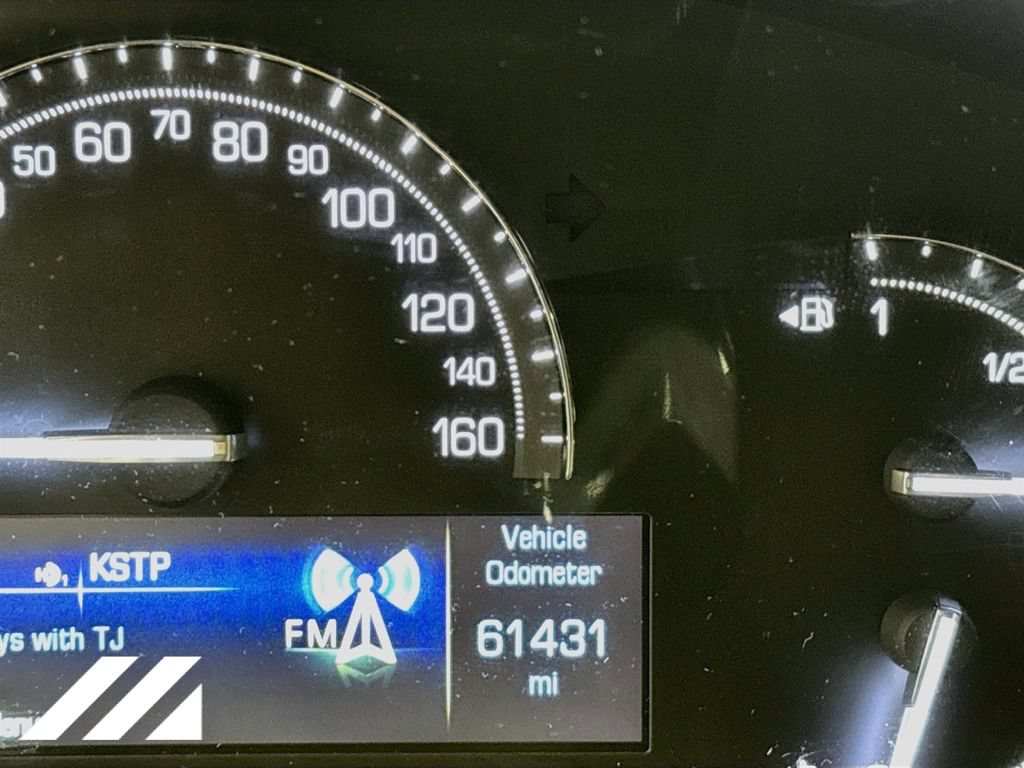 Used 2018 Cadillac XT5 AWD image 13