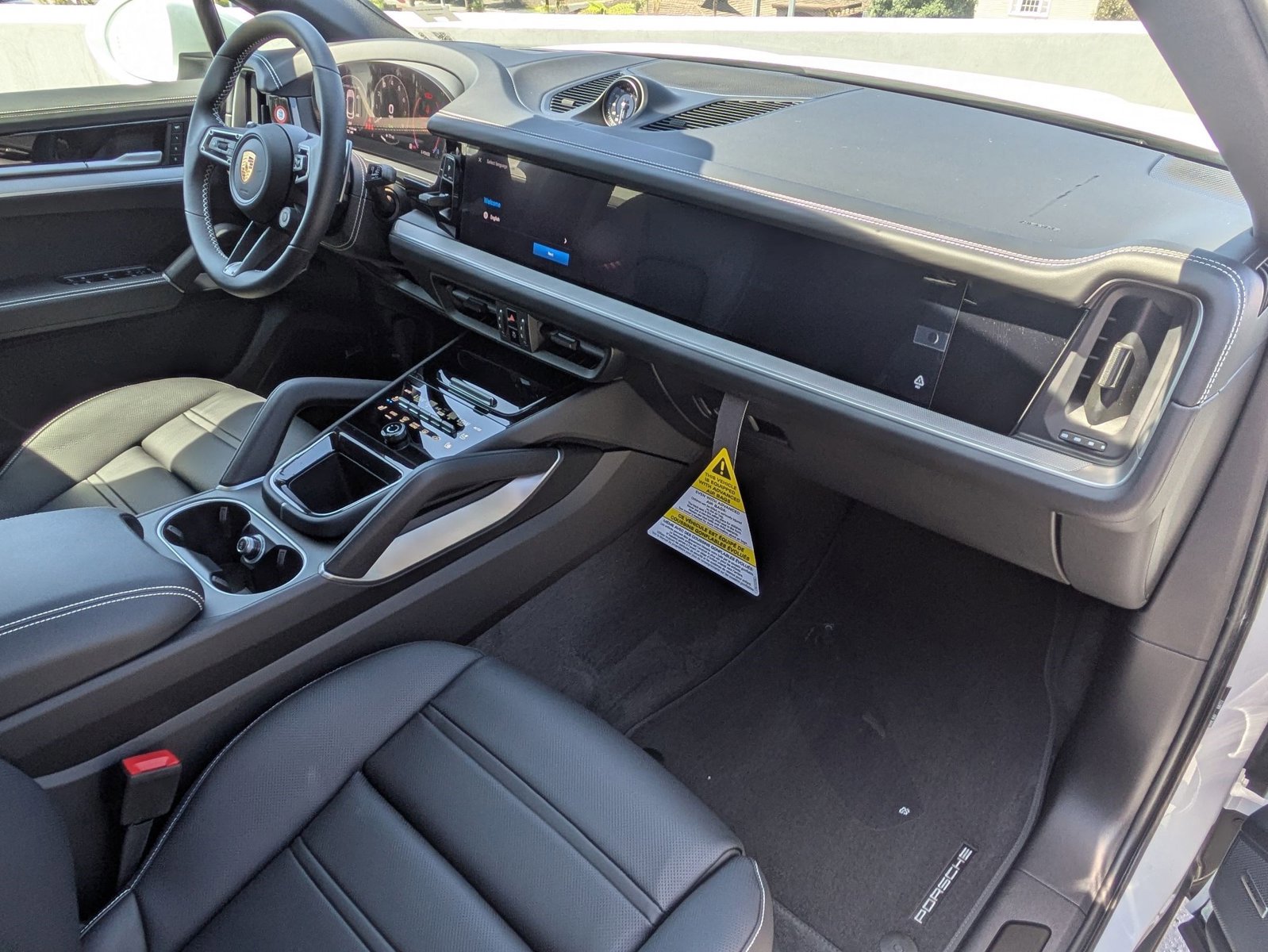 New 2025 Porsche Cayenne E-Hybrid image 26