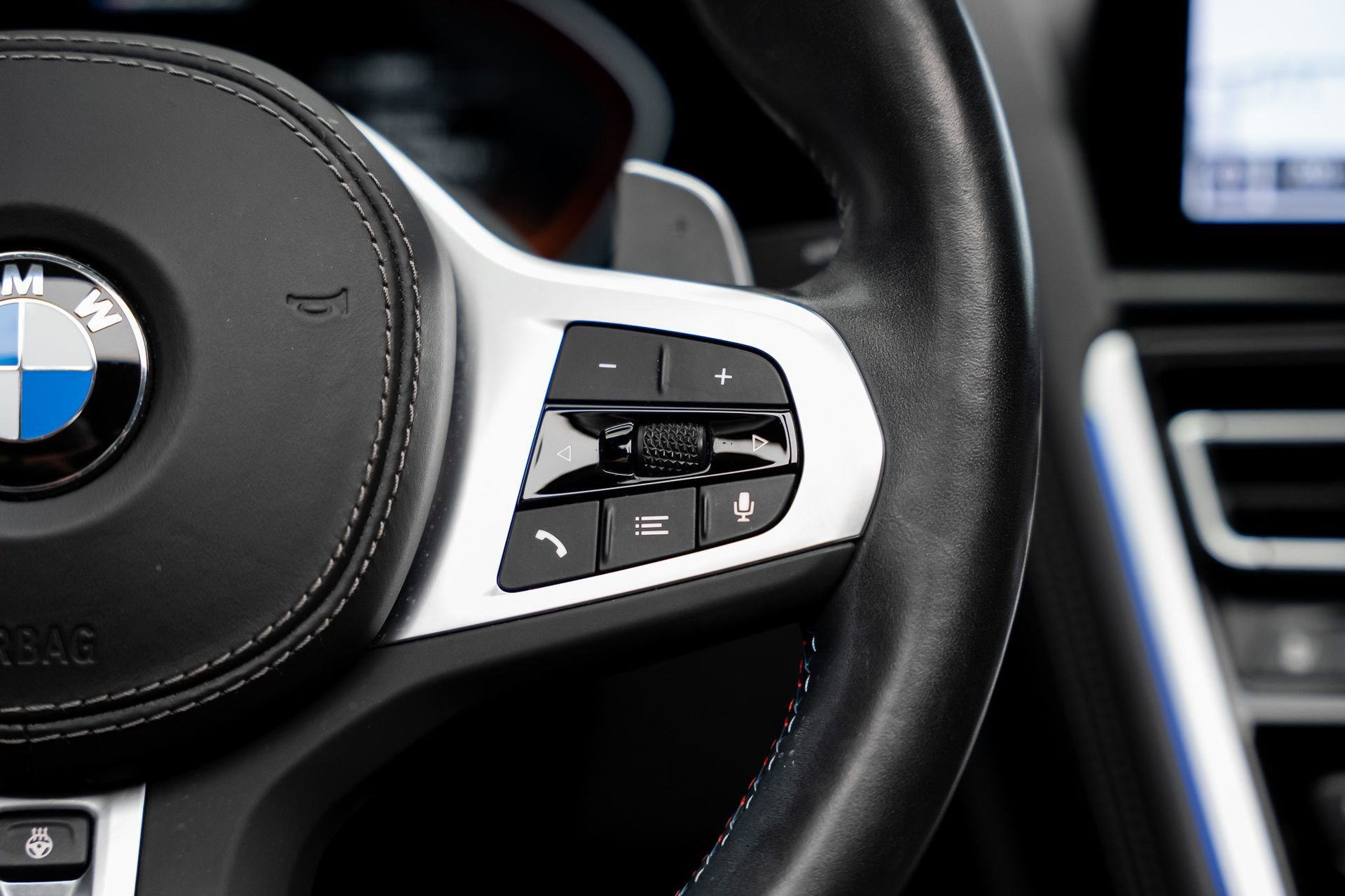 Used 2023 BMW M850i xDrive Convertible w/ M Sport Professional Package image 48