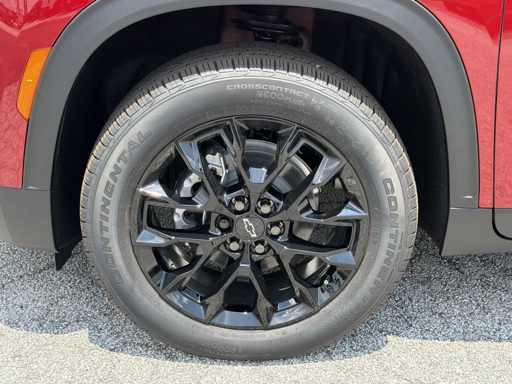 New 2026 Chevrolet Traverse LT w/ Midnight/Sport Edition FWD image 23