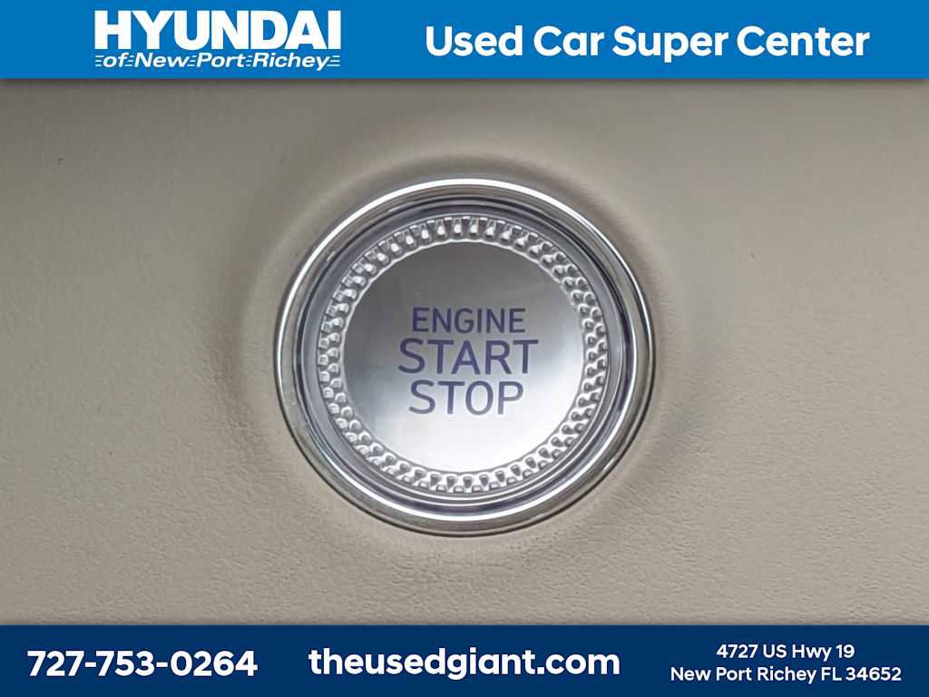 Used 2025 Genesis GV70 2.5T w/ Select Package AWD/4WD image 44