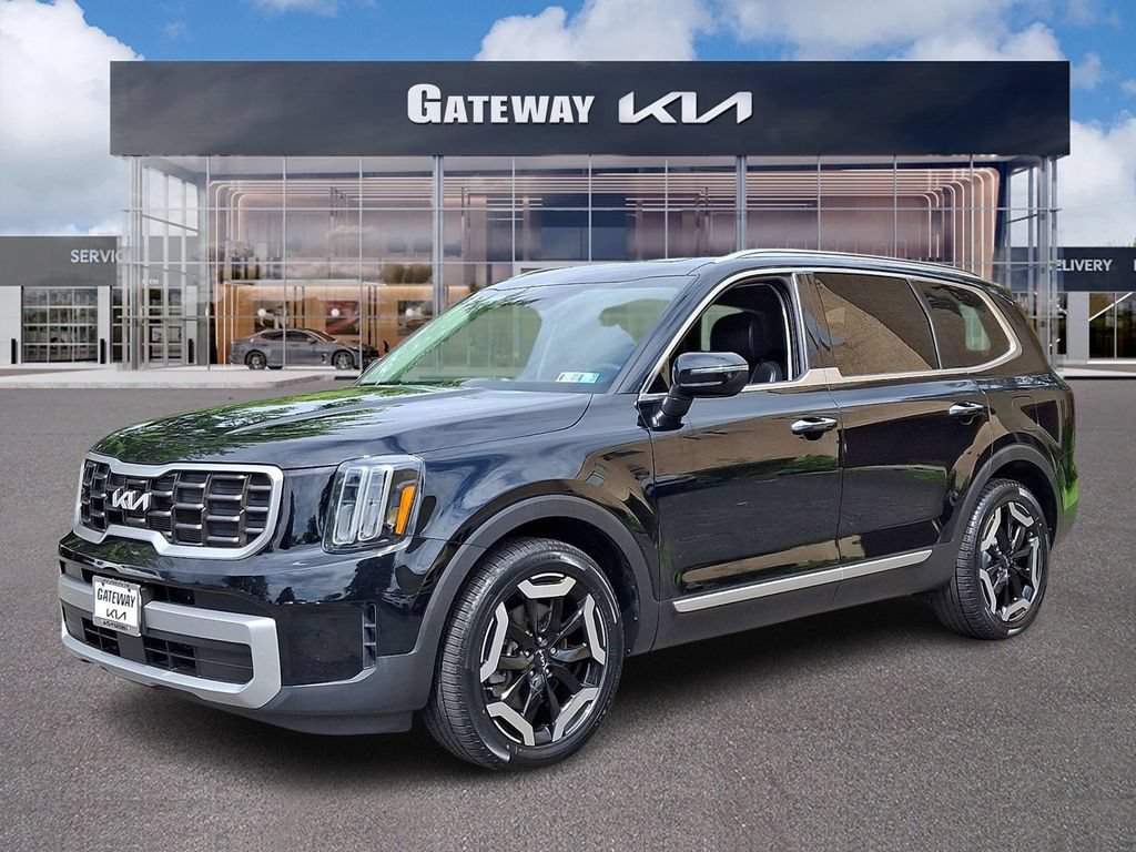Certified 2023 Kia Telluride S w/ S Sunroof Package AWD/4WD image 1