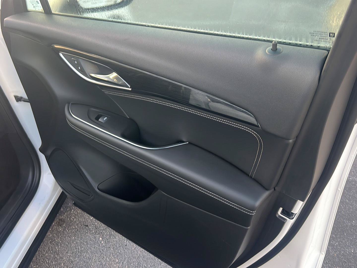 Used 2023 Buick Envision Preferred FWD image 14