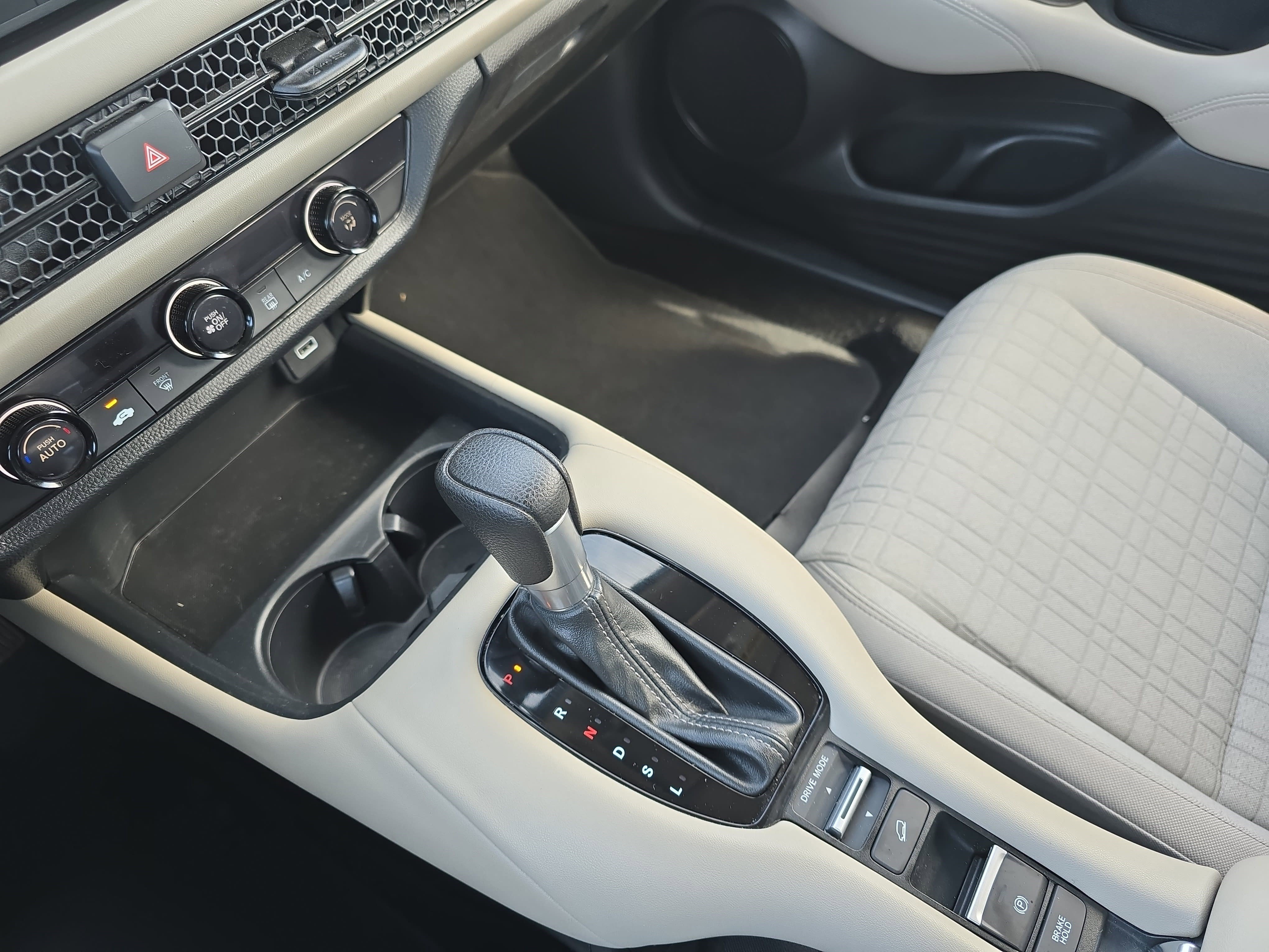 Used 2023 Honda HR-V LX image 20